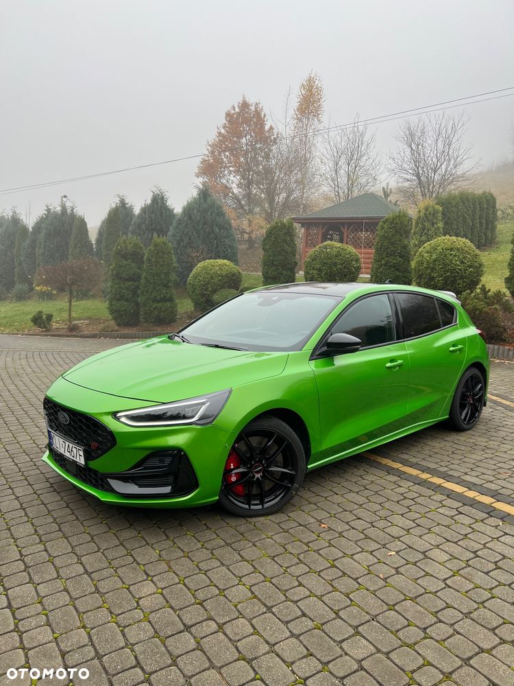 Ford Focus 2.3 EcoBoost ST X Edition - 17