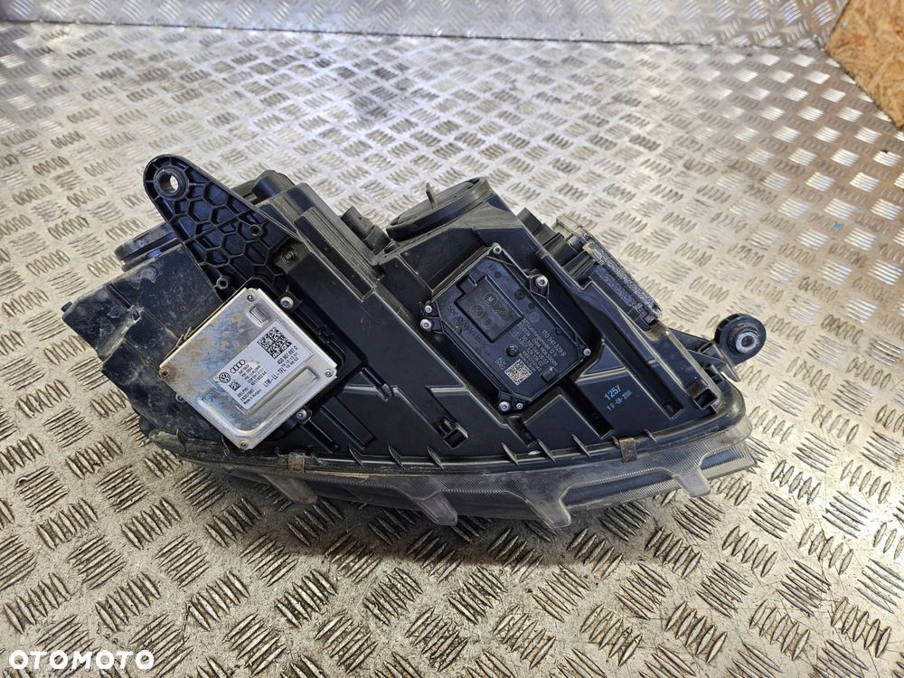 lampa reflektor lewa lewy przód skoda octavia iii bi-xenon uk 5e2941015b - 5