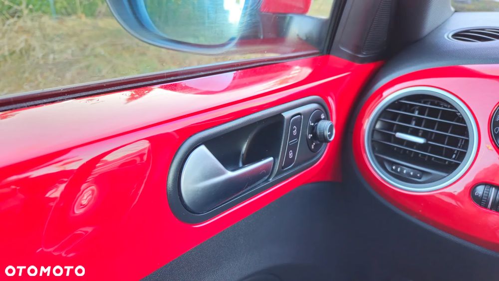 Volkswagen Beetle - 30