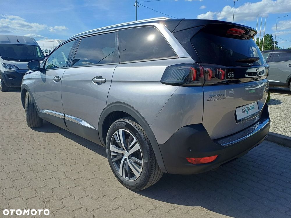 Peugeot 5008 - 4