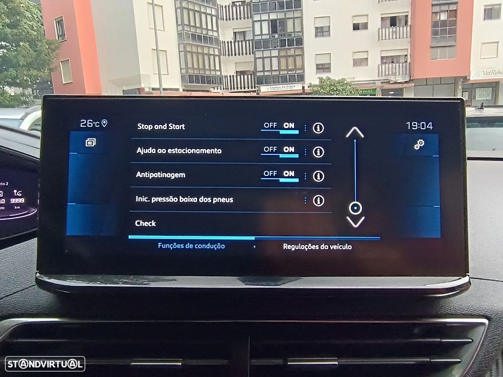 Peugeot 3008 PureTech 130 Stop & Start GPF Allure - 42