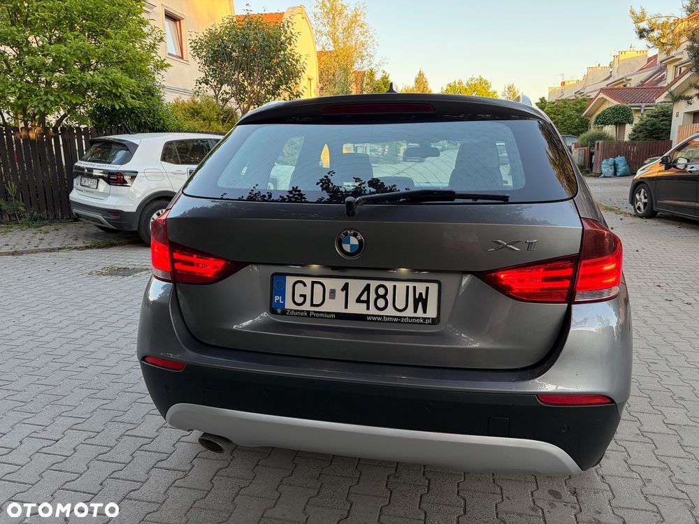 BMW X1 xDrive18d - 8