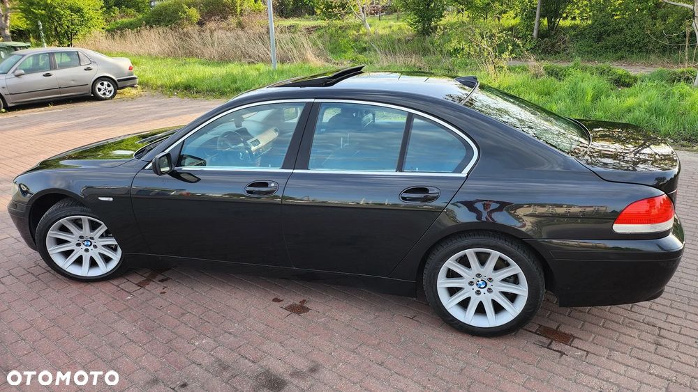 BMW Seria 7 740d - 16