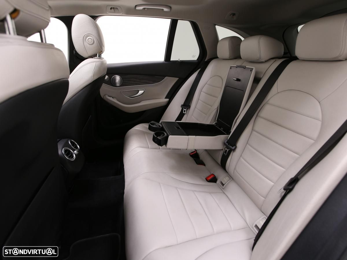 Mercedes-Benz C 250 - 11