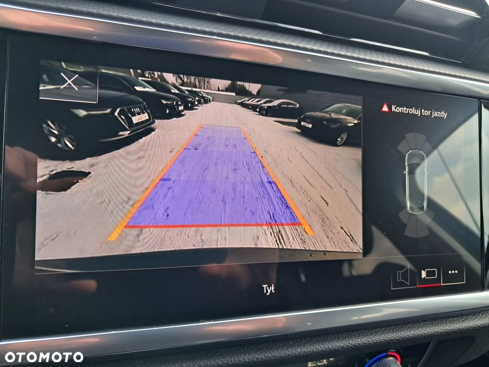 Audi Q3 Sportback - 19