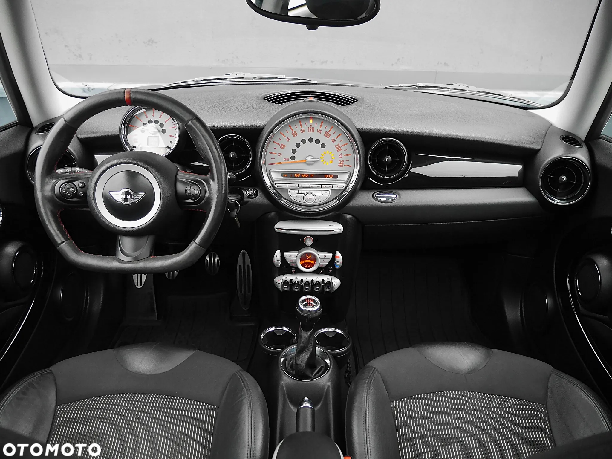 MINI Cooper S 50 Camden - 8