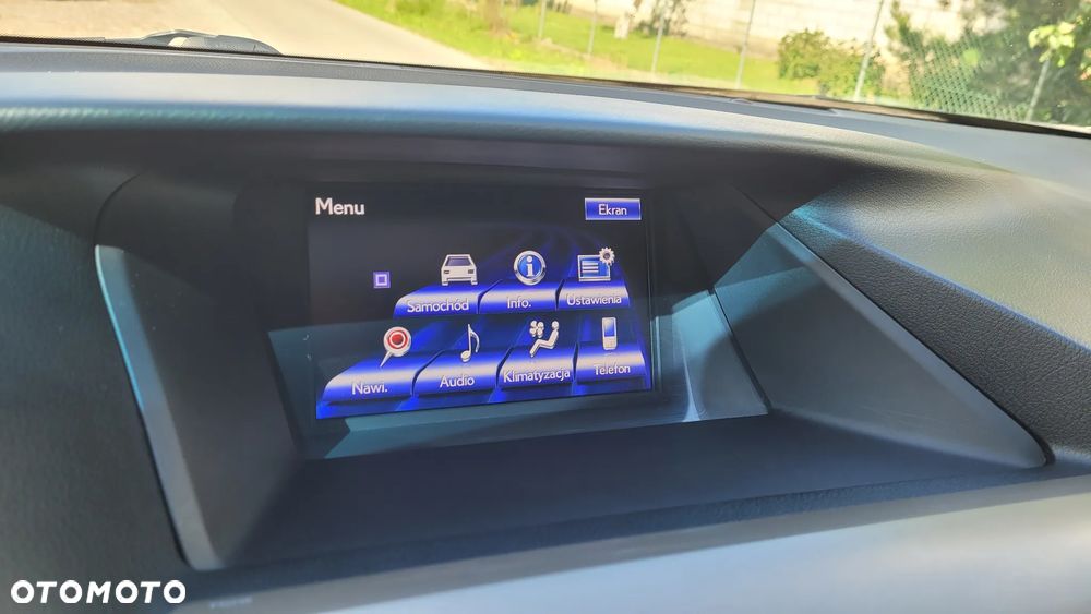 Lexus RX 450h (hybrid) - 38