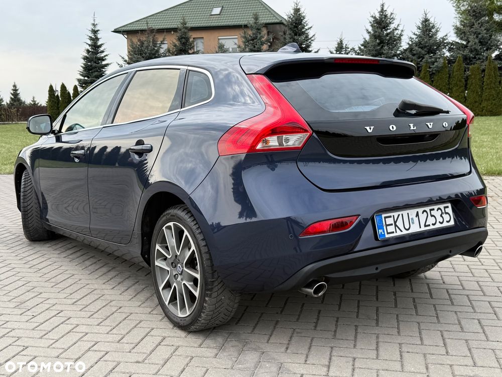 Volvo V40 - 8