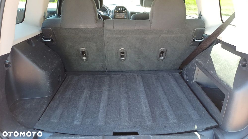 Jeep Patriot - 22