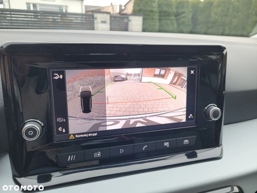 Seat Arona 1.0 TSI Marina S&S DSG - 24