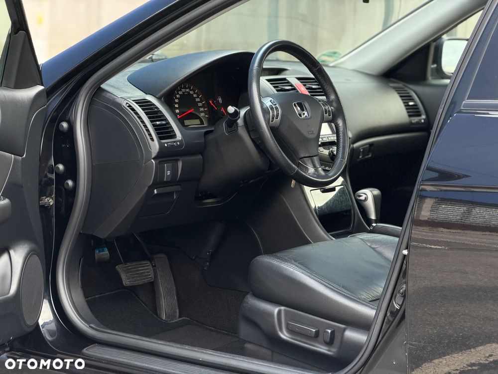 Honda Accord 2.4 Executive - 8