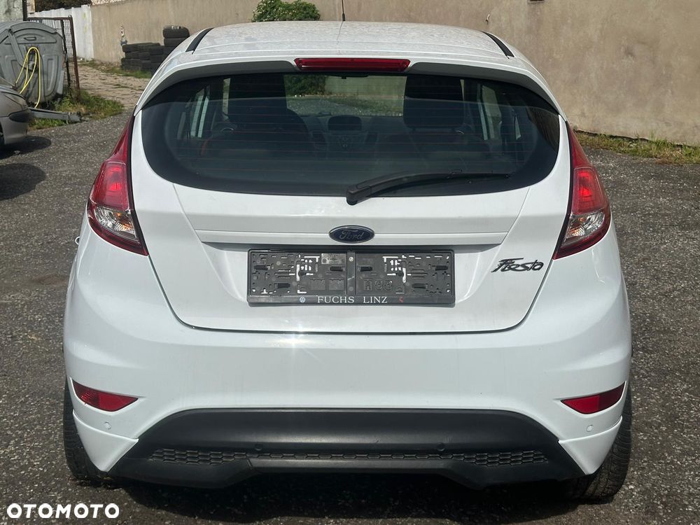 Ford Fiesta 1.5 TDCi Silver X - 25