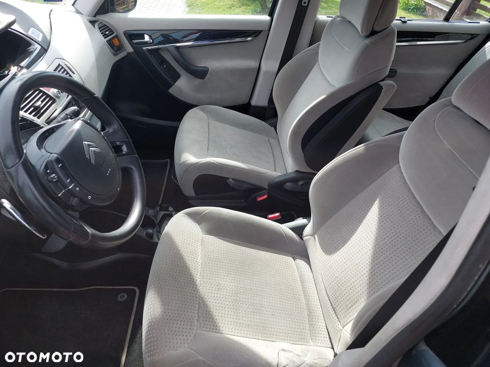 Citroën C4 Grand Picasso 2.0 HDi FAP Exclusive - 13