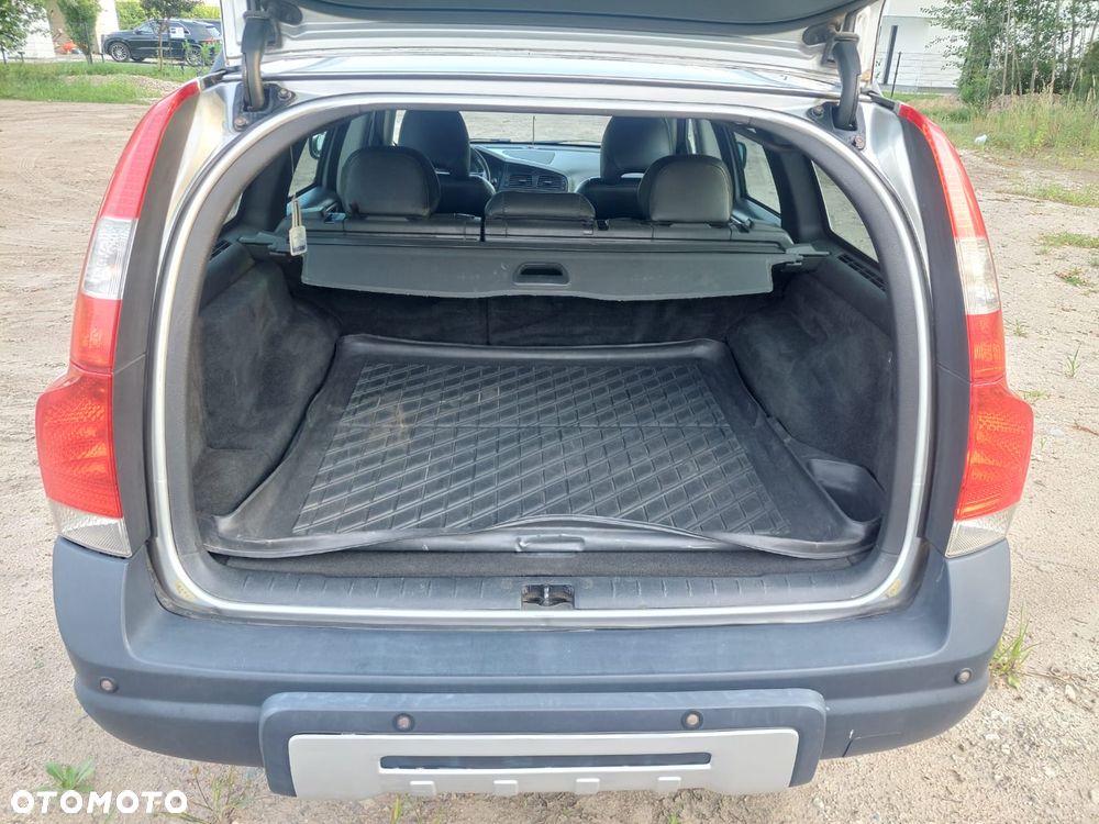 Volvo XC 70 - 8