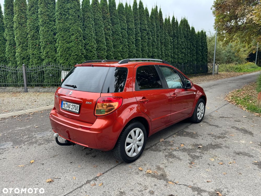 Suzuki SX4 1.6 VVT 4x2 Comfort - 10