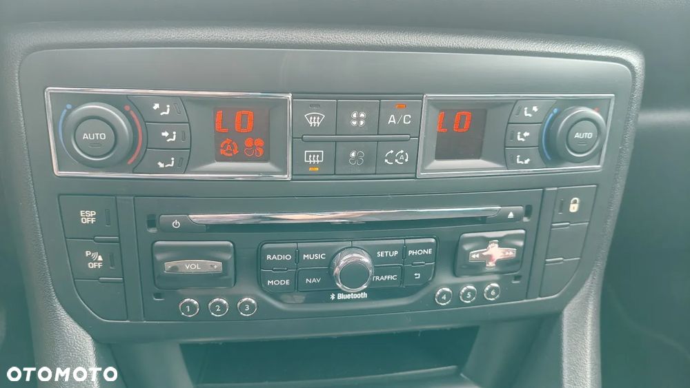Citroën C5 Tourer HDi 140 FAP Selection - 37