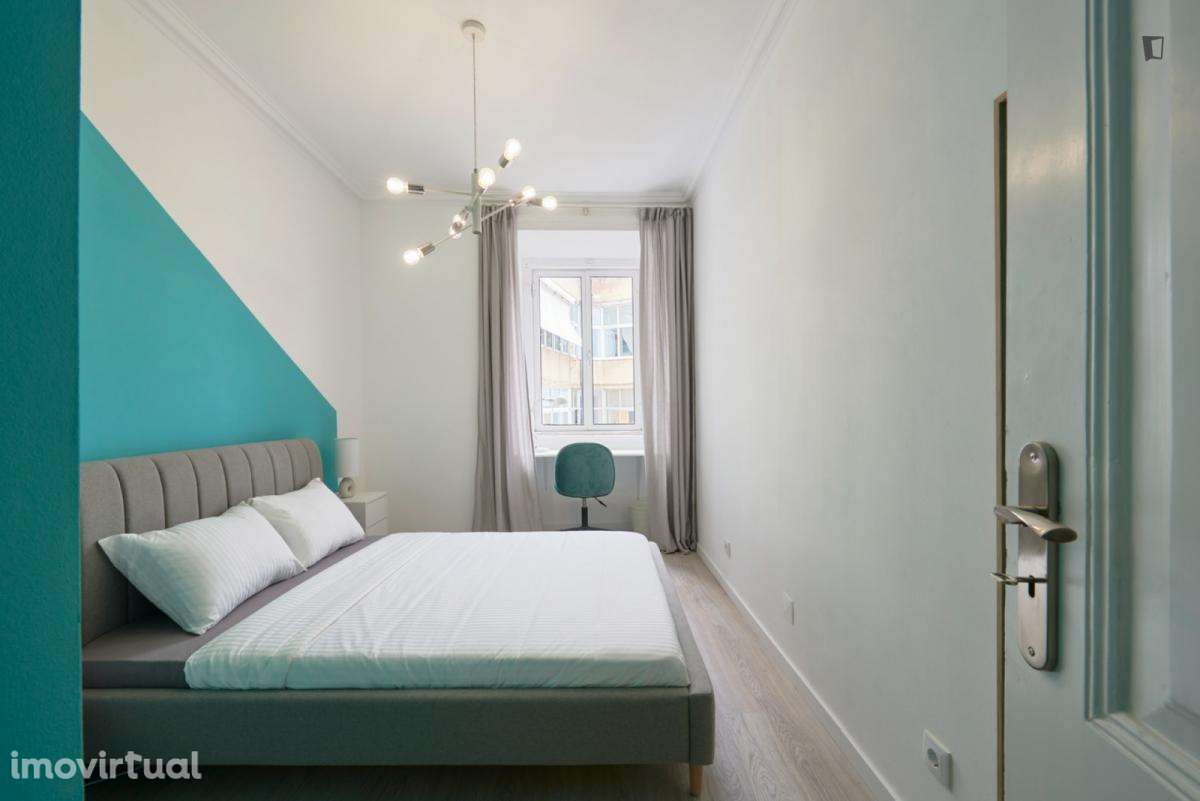 Quarto - localizado em Estrela Lisbon - Grande imagem: 2/30