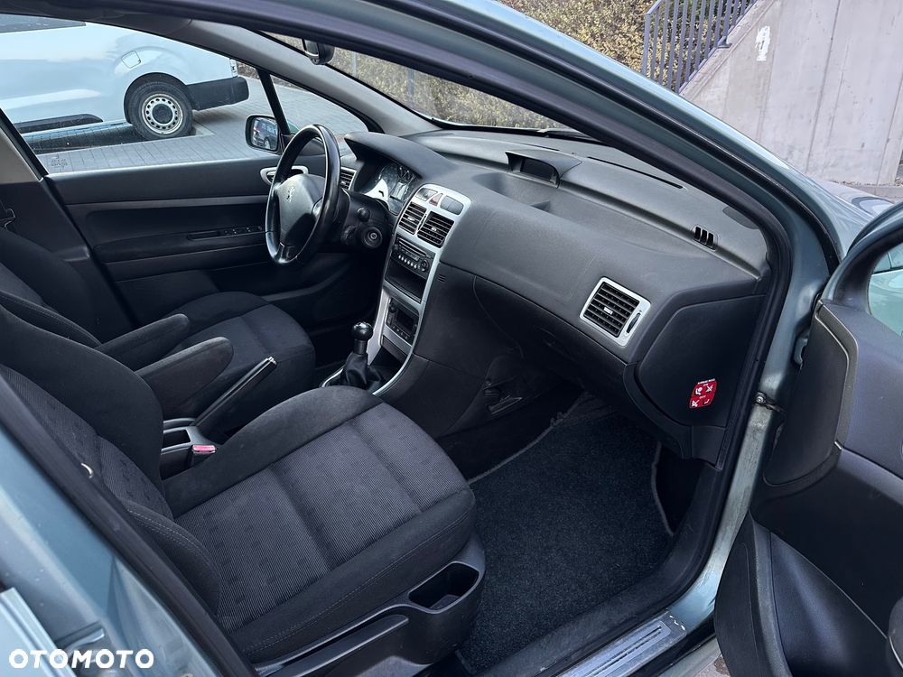 Peugeot 307 SW 110 Premium - 11