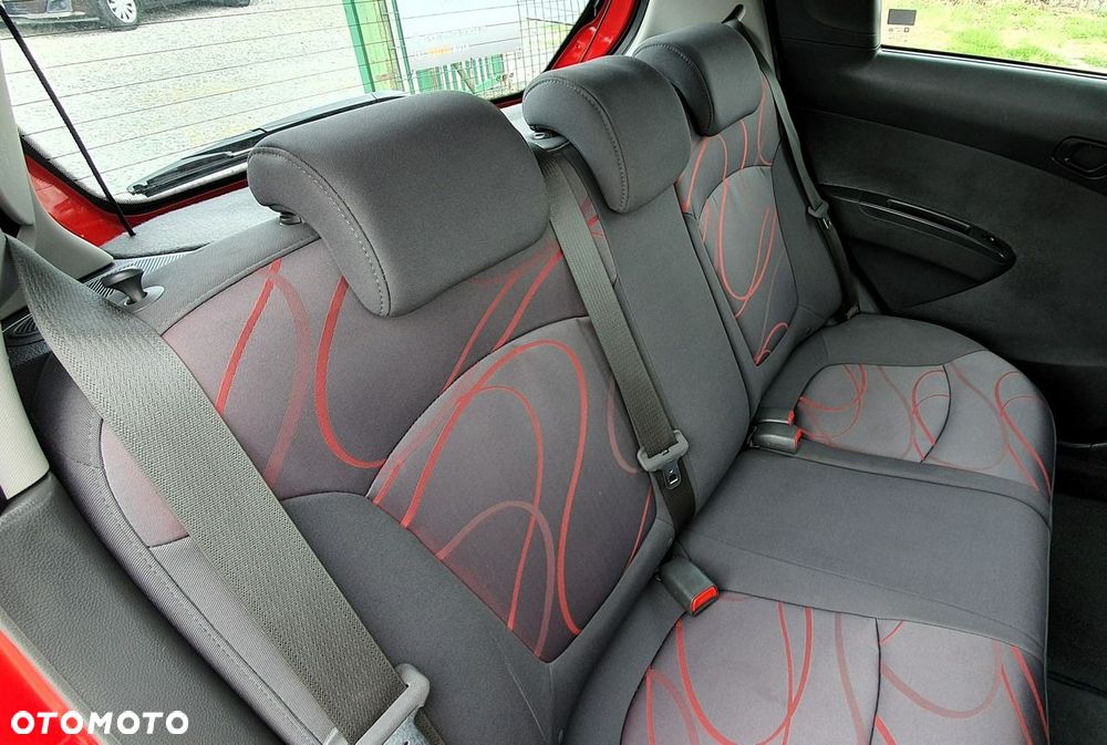 Chevrolet Spark - 19