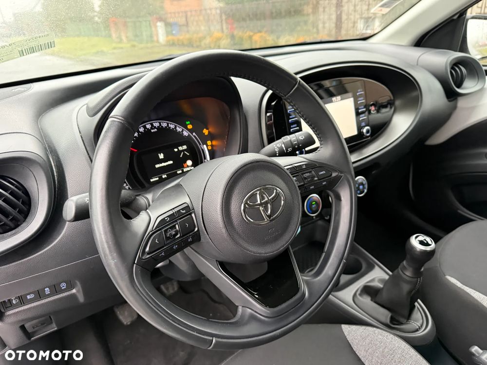 Toyota Aygo X 1.0 VVT-i X-play - 22