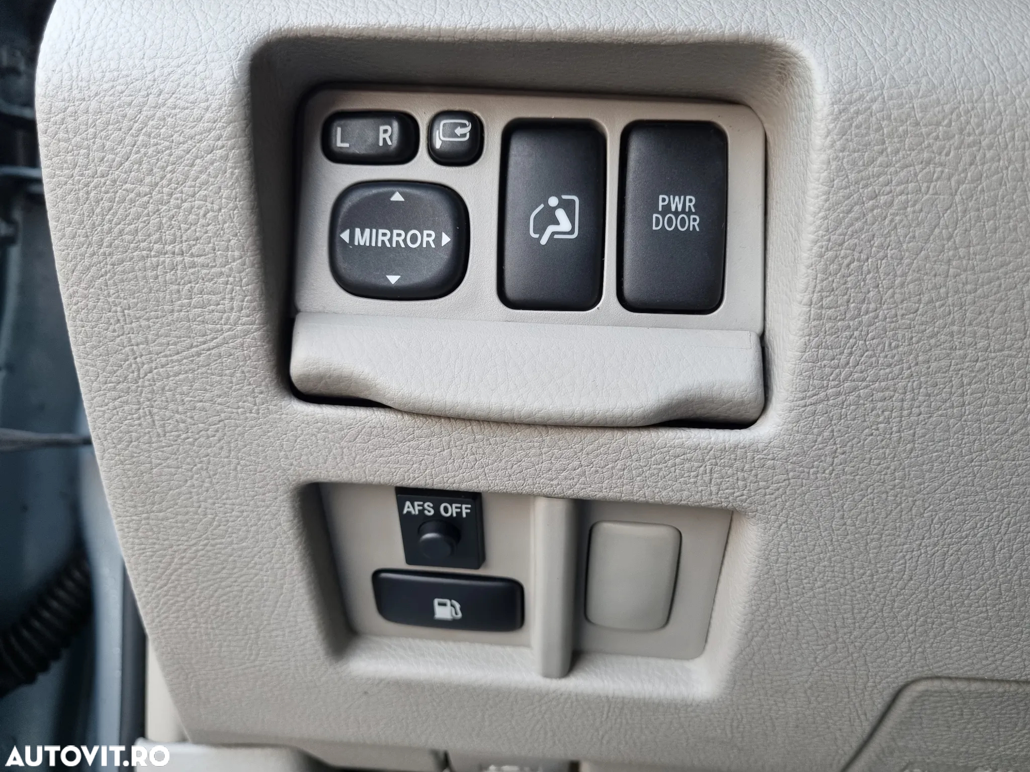Lexus Seria RX - 28