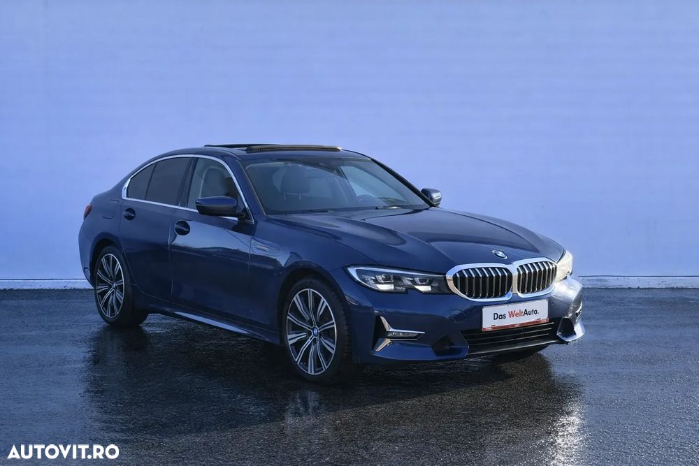 BMW Seria 3 320d xDrive AT MHEV - 2