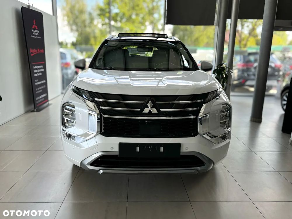 Mitsubishi Outlander Instyle - 2