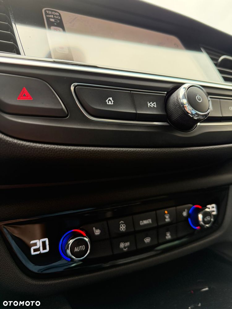 Opel Insignia 1.5 T Innovation S&S Eco - 10