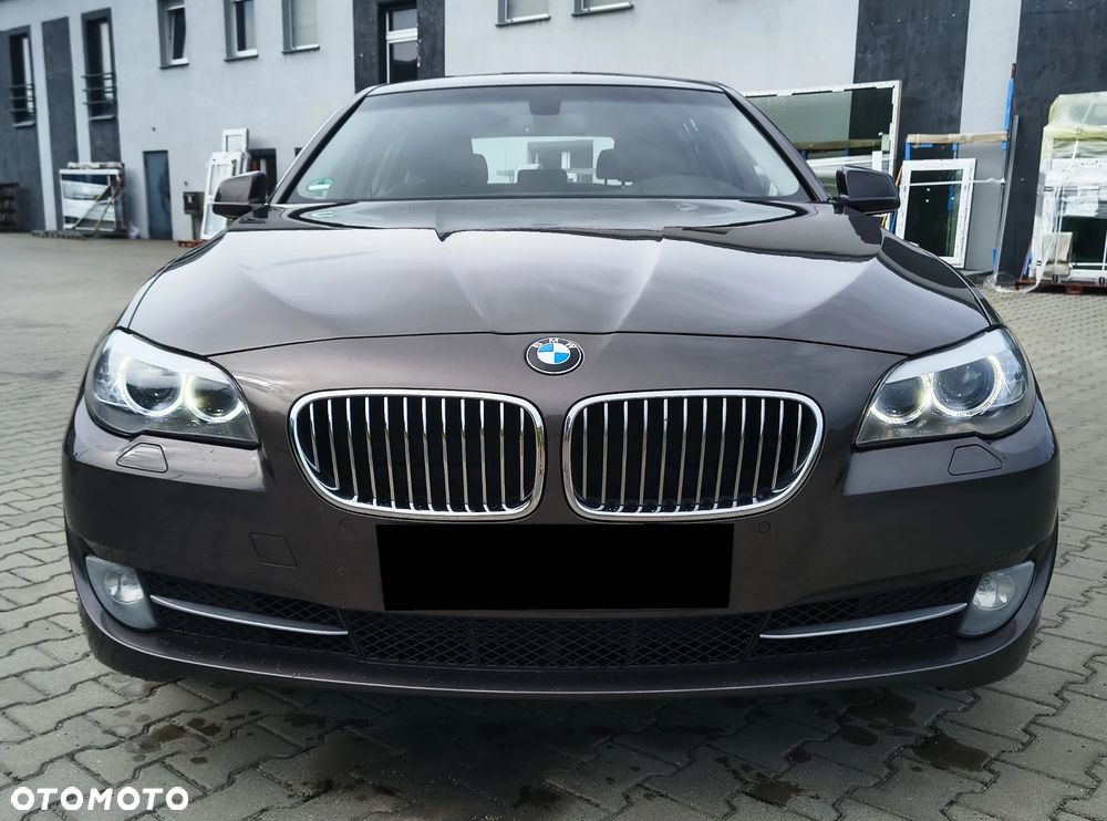 BMW Seria 5 520d Luxury Line - 3
