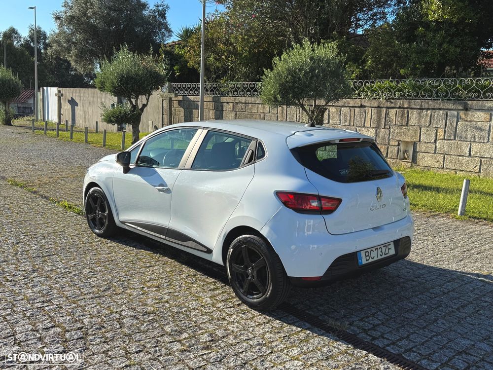 Renault Clio dCi 90 Dynamique - 3