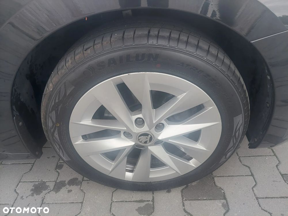 Skoda Octavia 2.0 TDI Ambition DSG - 30