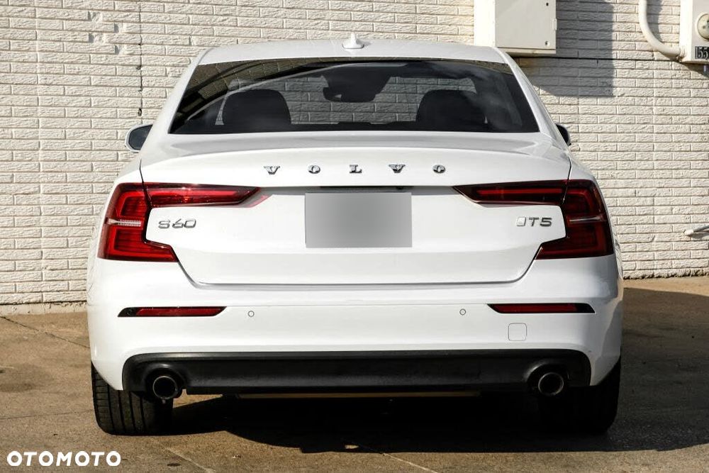 Volvo S60 T5 Geartronic RDesign - 6