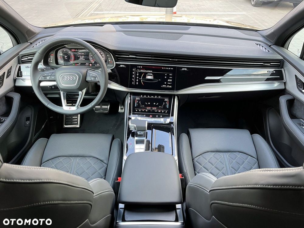 Audi Q7 - 5