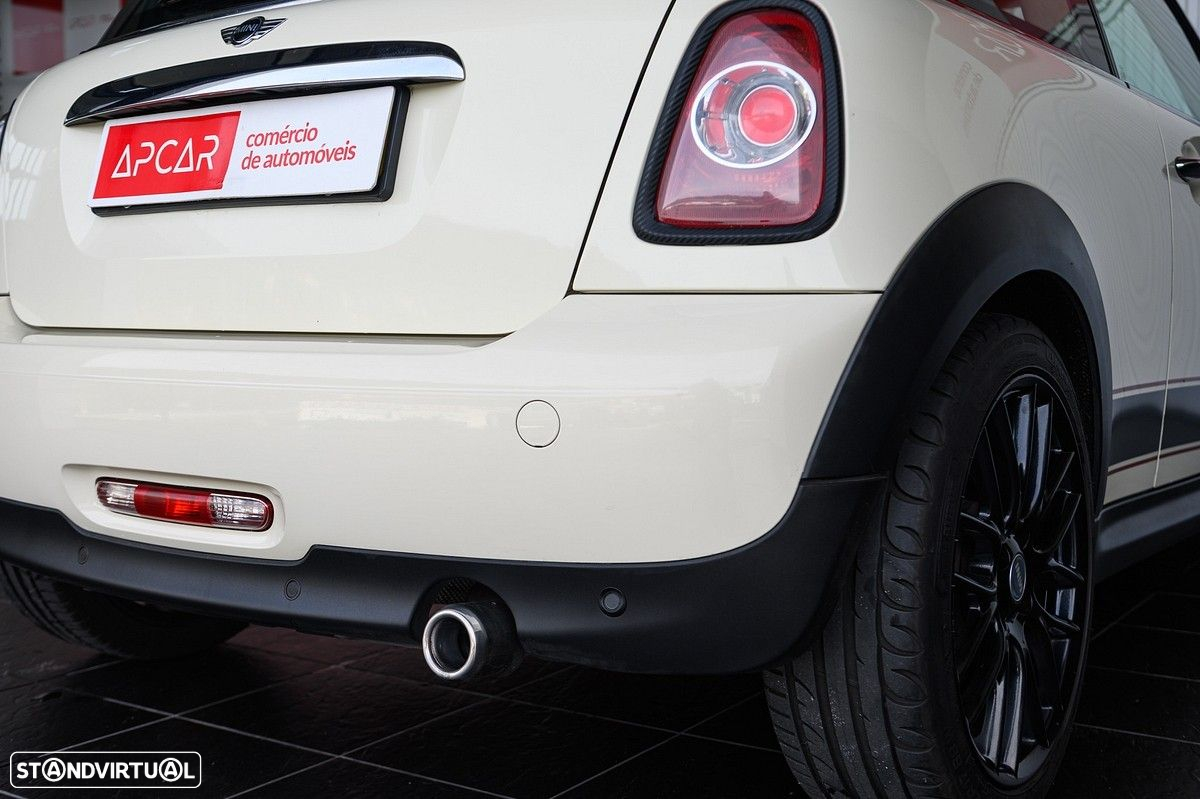 MINI 3 Portas Cooper D - 15