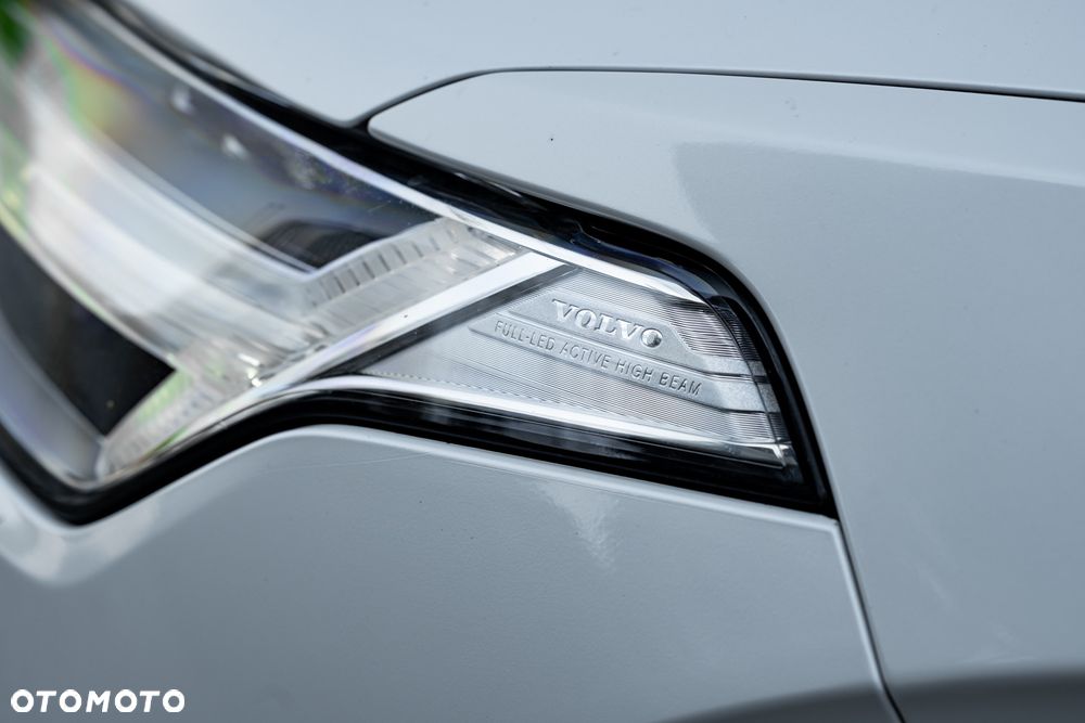 Volvo XC 90 - 17