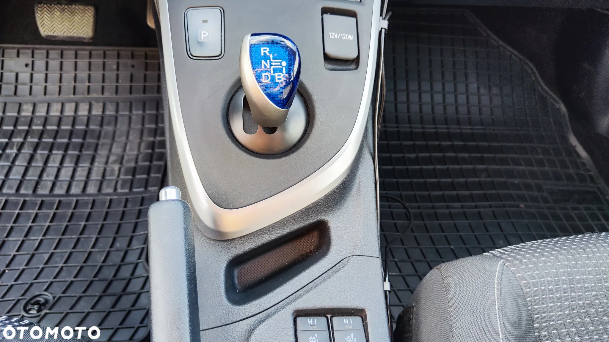 Toyota Auris 1.8 Hybrid Executive - 10