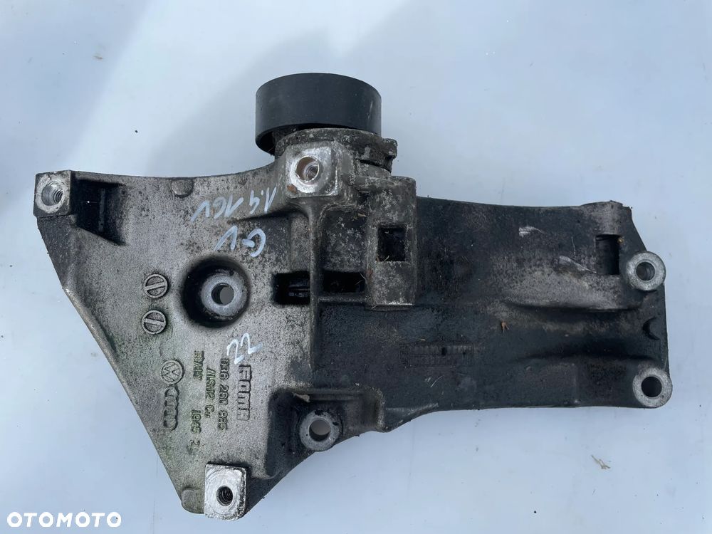 ŁAPA ALTERNATORA VW GOLF V 1.4 16V BCA 036260885 - 1