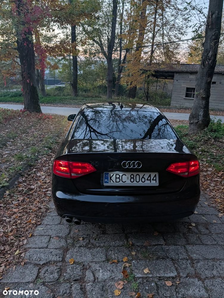Audi A4 Avant - 8
