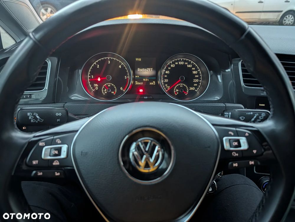 Volkswagen Golf 1.6 TDI BMT Comfortline - 14