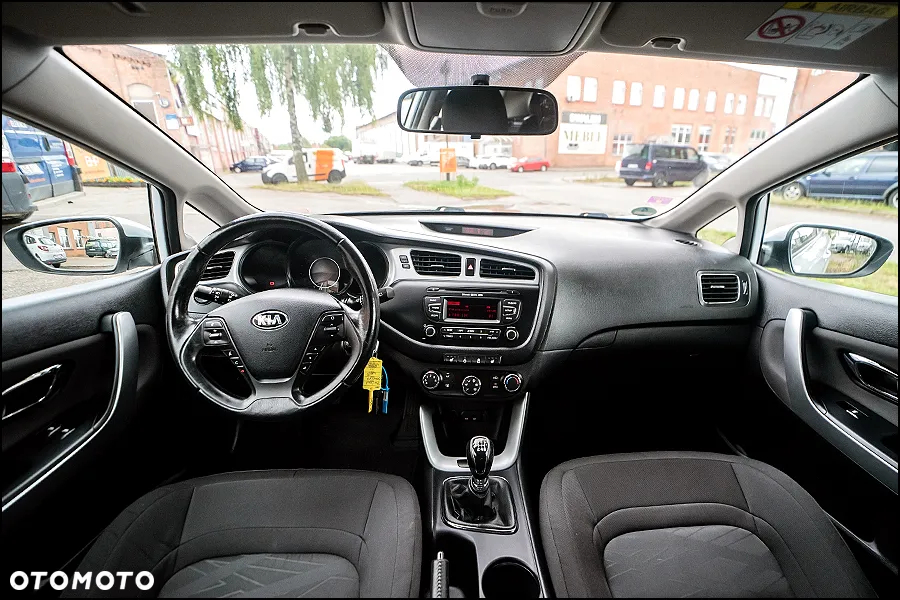 Kia ProCeed - 17