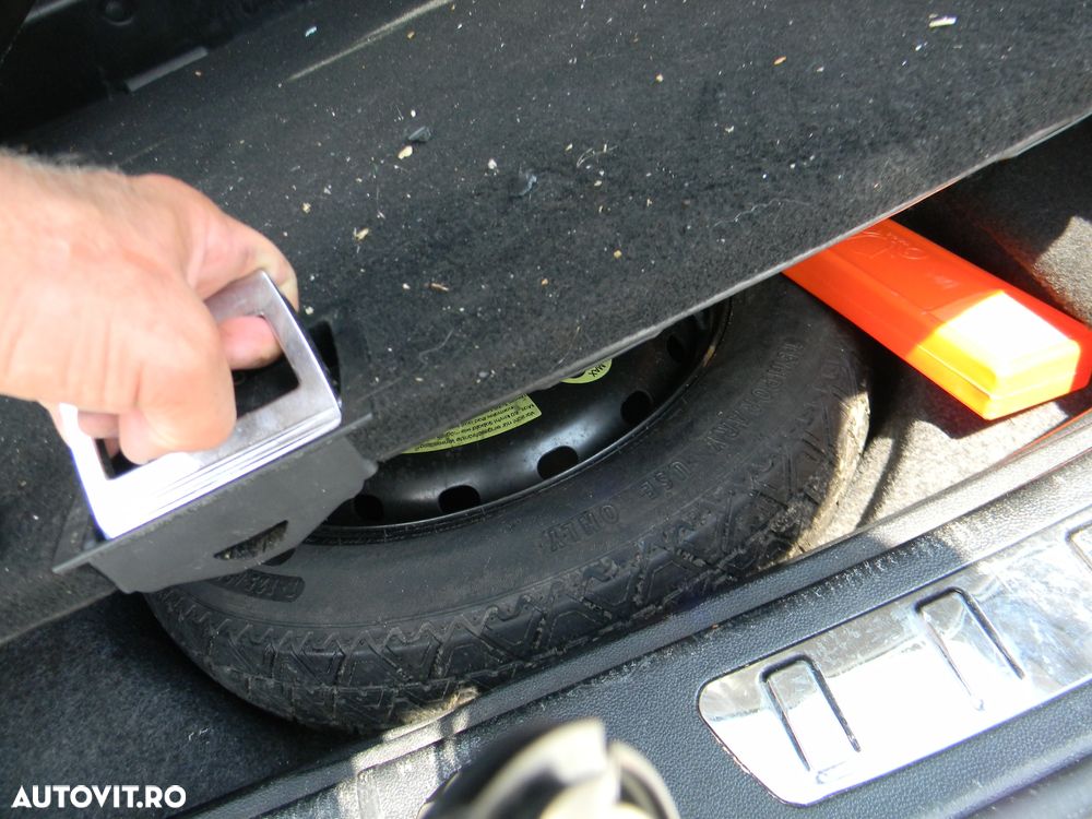 Dezmembrari  Mercedes-Benz B-CLASS (W245)  2005  > 2011 B 200 CDI (24 - 27