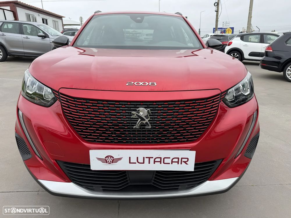 Peugeot e-2008 Allure - 11