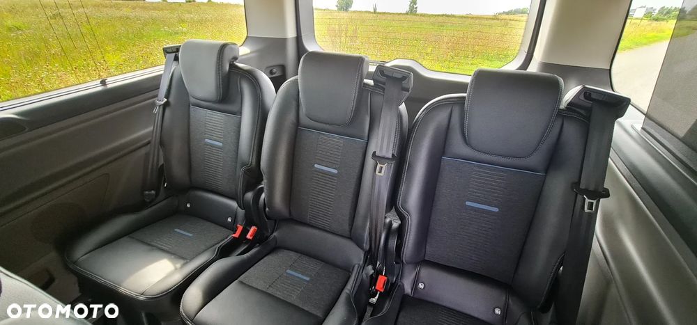 Ford Tourneo Custom 320 L2H1 VA Autm Active - 23