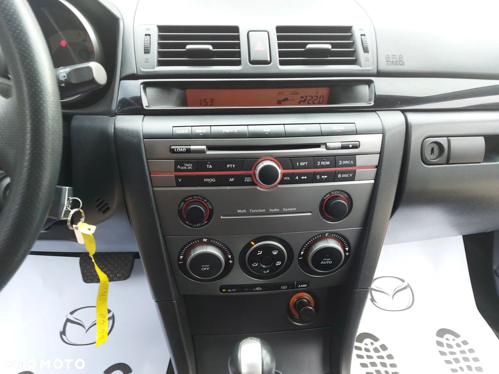 Mazda 3 1.6 Sport Active - 27