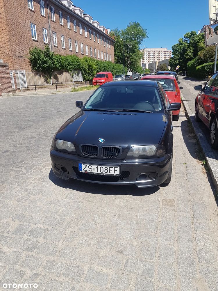 BMW Seria 3 323i - 7