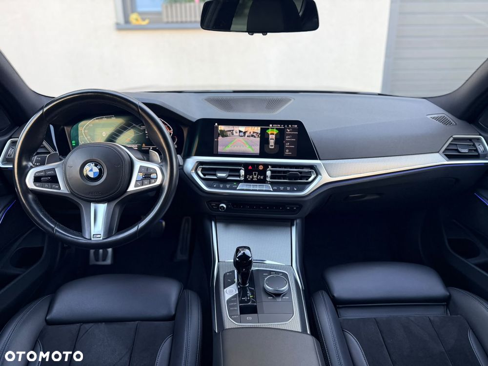 BMW Seria 3 320d xDrive M Sport sport - 30