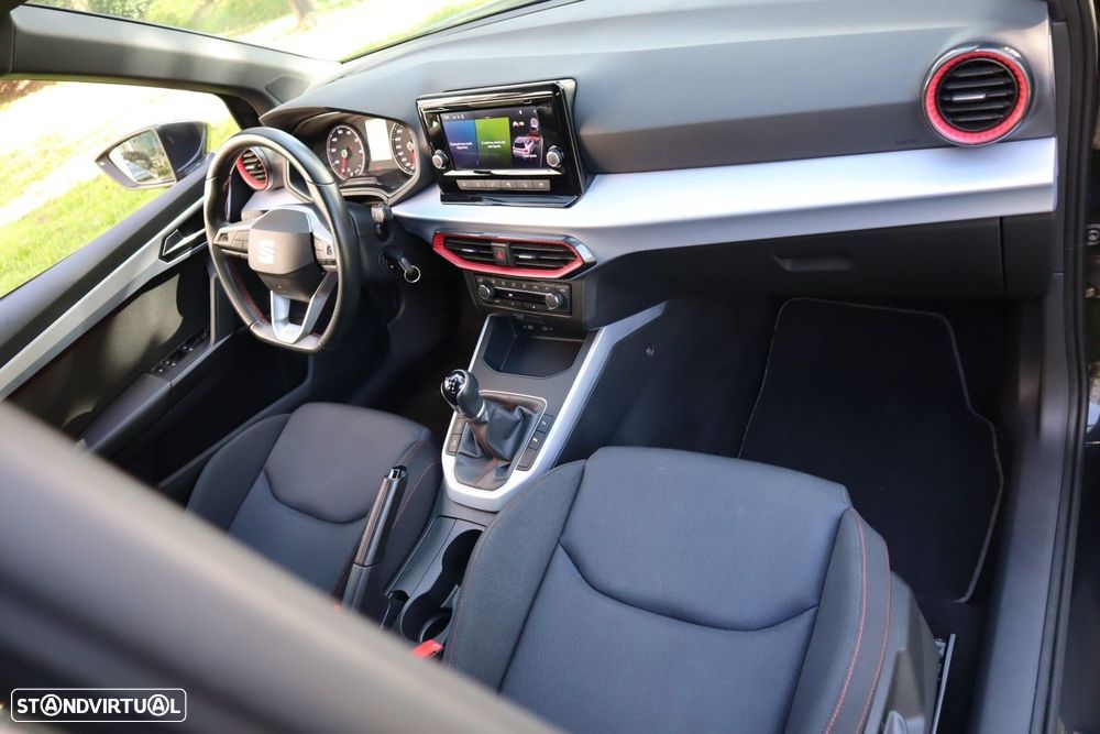 SEAT Arona 1.0 TSI FR - 9