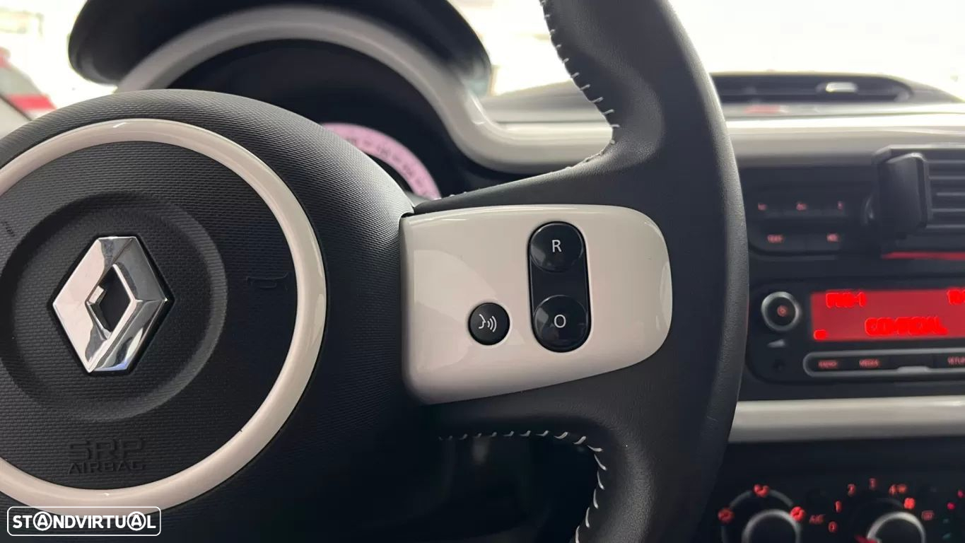 Renault Twingo ENERGY TCe 90 Intens - 17