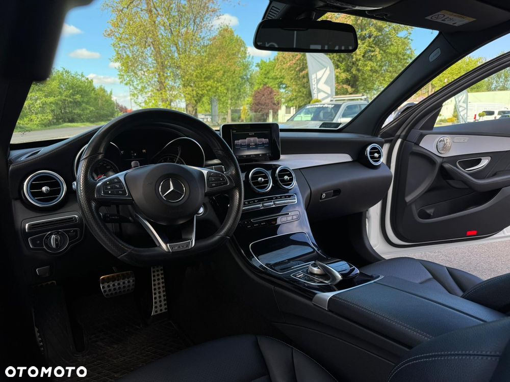 Mercedes-Benz Klasa C 200 4-Matic 9G-TRONIC - 12