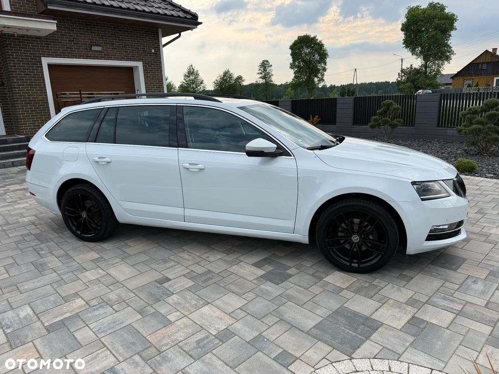 Skoda Octavia 1.6 TDI Premium Edition - 11